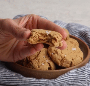 The Simplest Vegan Peanut Butter